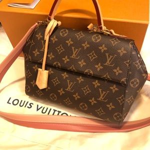 🌟Louis Vuitton Cluny BB 🌟